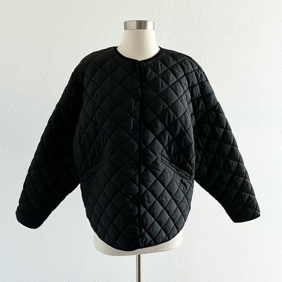 Toteme Jackets & Blazers - Toteme Oversized Quilted Jacket Black Small S
